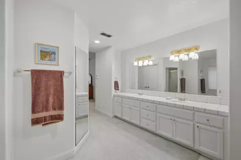 5538 Delrose Ct, Carmichael, CA 95608 photo 34