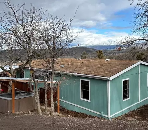 12230 Ponderosaa, Hornbrook, CA 96044