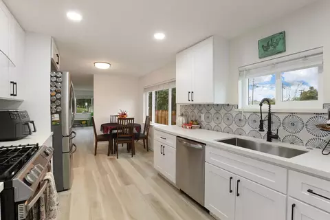 Kitchen - 209 E 3rd St, Tracy, CA 95376 photo 4 of 6