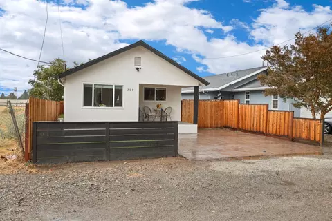 Other - 209 E 3rd St, Tracy, CA 95376 photo 3 of 7