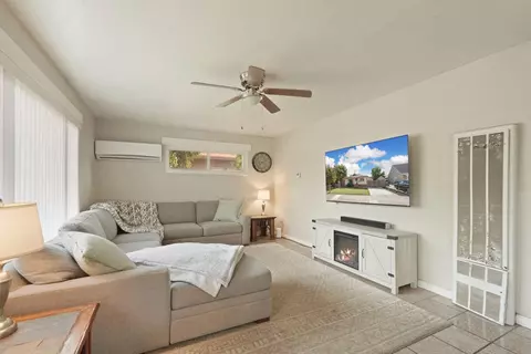 18 W Vine St, Lodi, CA 95240 photo 5
