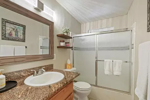 18 W Vine St, Lodi, CA 95240 photo 15