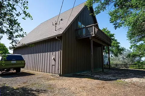 Exterior - 184 Carmel Rd, Burson, CA 95225 photo 3 of 6