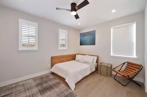 Bedroom - 807 Fallen Log Ct, Rocklin, CA 95765 photo 5 of 7