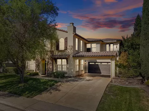 300 Katarina Ln, Folsom, CA 95630