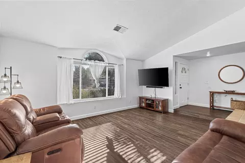 3585 Cabrillo Ct, Merced, CA 95348 photo 9