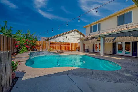 Exterior - 3593 San Vincent Ave, Merced, CA 95348 photo 11 of 15