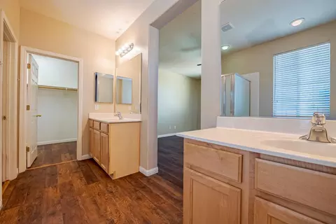 Entry Way - 3593 San Vincent Ave, Merced, CA 95348 photo 6 of 6