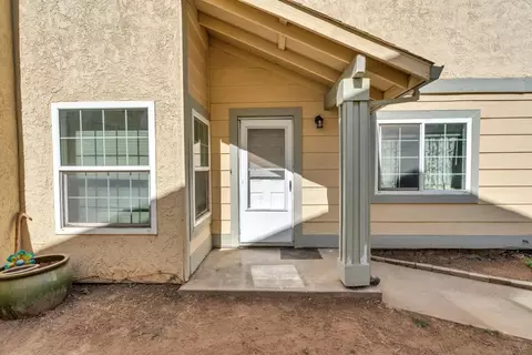 7631 Conklin Ct, Antelope, CA 95843 photo 2