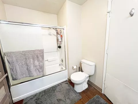 Bath - 2401 Eilers Ln #1003, Lodi, CA 95242 photo 4 of 4