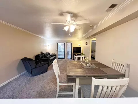 Dining - 2401 Eilers Ln #1003, Lodi, CA 95242 photo 4 of 5