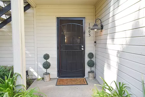 Exterior - 2401 Eilers Ln #1003, Lodi, CA 95242 photo 1 of 4