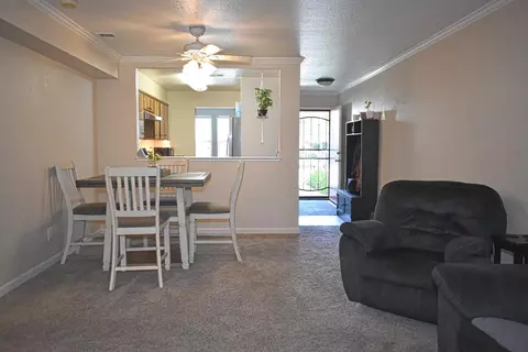 Dining - 2401 Eilers Ln #1003, Lodi, CA 95242 photo 3 of 5