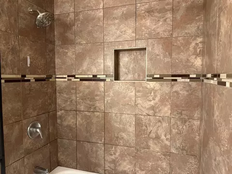 Bath - 23 S 5th St, Patterson, CA 95363 photo 4 of 4