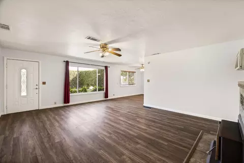 310 E Gridley Rd, Gridley, CA 95948 photo 9