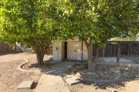 1129 E Alameda St, Manteca, CA 95336 photo 40