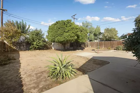 1129 E Alameda St, Manteca, CA 95336 photo 41