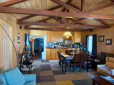 Dining - 152 S 35th St, Richmond, CA 94804 photo 1 of 1