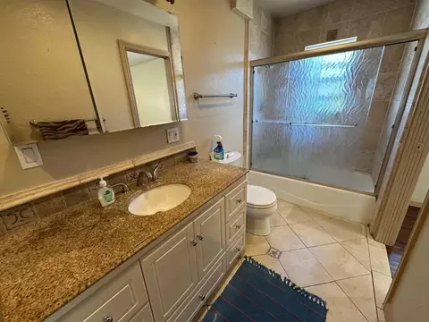 Bath - 152 S 35th St, Richmond, CA 94804 photo 2 of 3