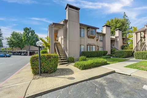 5333 Primrose Dr #40B, Fair Oaks, CA 95628