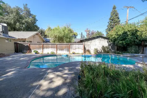 Exterior - 202 Hackberry Ave, Modesto, CA 95354 photo 20 of 20