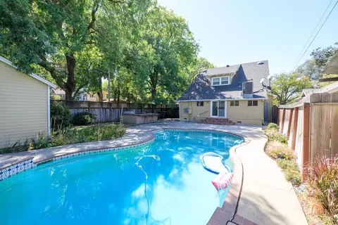 Exterior - 202 Hackberry Ave, Modesto, CA 95354 photo 18 of 20