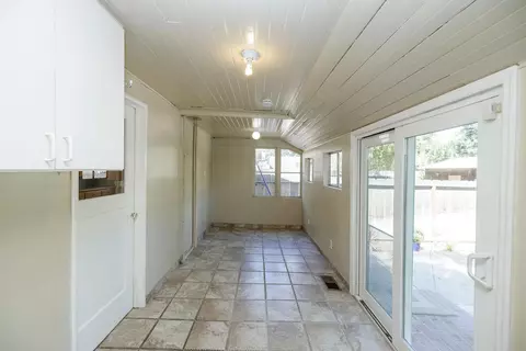 Entry Way - 202 Hackberry Ave, Modesto, CA 95354 photo 1 of 6