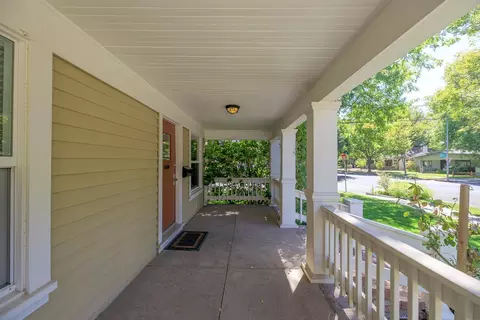 Exterior - 202 Hackberry Ave, Modesto, CA 95354 photo 7 of 20