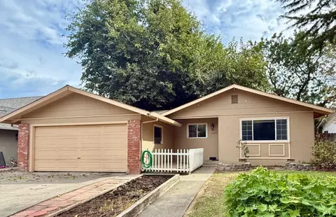 2320 Denison Dr, Davis, CA 95618 photo 1