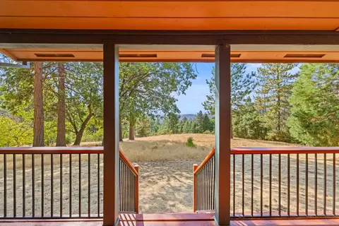 8061 Happy Valley Rd, Somerset, CA 95684