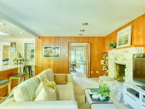 Living - 4605 Ladera Way, Carmichael, CA 95608 photo 6 of 6