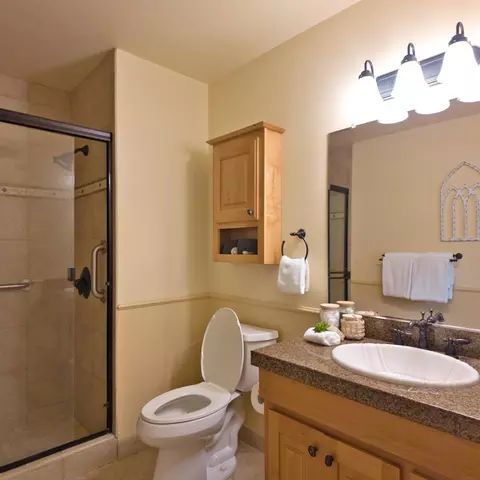 Bath - 4605 Ladera Way, Carmichael, CA 95608 photo 1 of 2