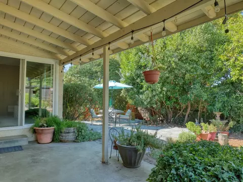 Exterior - 4605 Ladera Way, Carmichael, CA 95608 photo 8 of 8