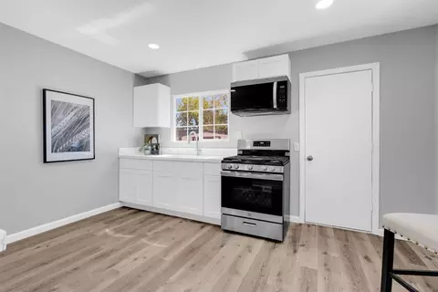 Entry Way - 528 Briggs Ave, Lathrop, CA 95330 photo 2 of 2