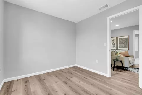 Bedroom - 528 Briggs Ave, Lathrop, CA 95330 photo 3 of 11