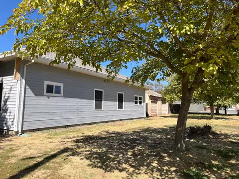 687 8th St, Williams, CA 95987 photo 2