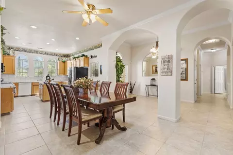 Entry Way - 609 Meyers Ave, Gridley, CA 95948 photo 3 of 4