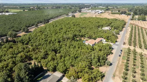 View/Area - 609 Meyers Ave, Gridley, CA 95948 photo 4 of 9
