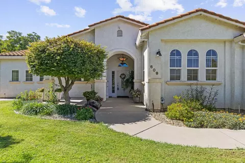 Exterior - 609 Meyers Ave, Gridley, CA 95948 photo 5 of 25