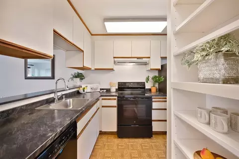 Kitchen - 2128 Bueno Dr #15, Davis, CA 95616 photo 1 of 3