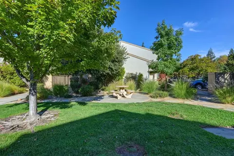 Exterior - 2128 Bueno Dr #15, Davis, CA 95616 photo 6 of 7