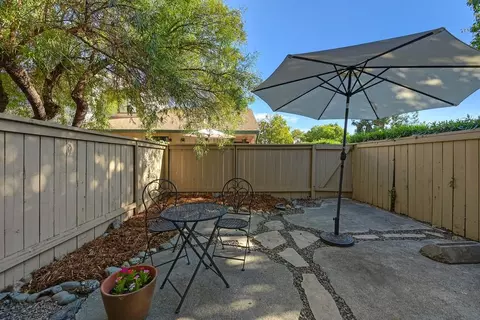 Exterior - 2128 Bueno Dr #15, Davis, CA 95616 photo 2 of 7