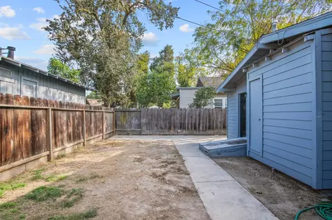 542 High St, Modesto, CA 95354 photo 25