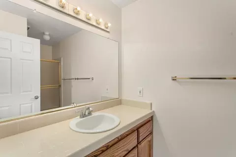 Bath - 4032 Alex Ln, Carmichael, CA 95608 photo 1 of 2