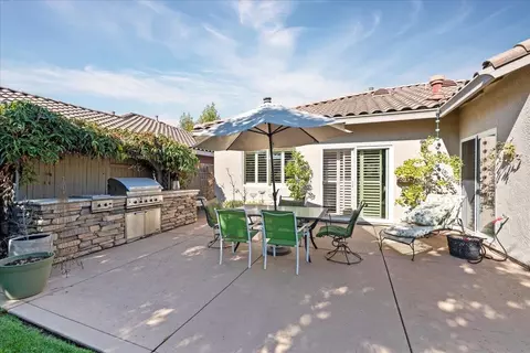 Exterior - 431 Eagle Dr, Ione, CA 95640 photo 3 of 8