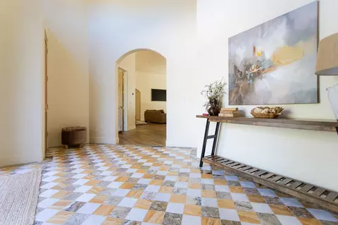 Entry Way - 1316 Trails Way, Modesto, CA 95357 photo 2 of 5