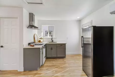 Entry Way - 5643 Whitney Ave, Carmichael, CA 95608 photo 5 of 5
