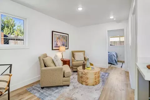 Living - 5643 Whitney Ave, Carmichael, CA 95608 photo 8 of 9