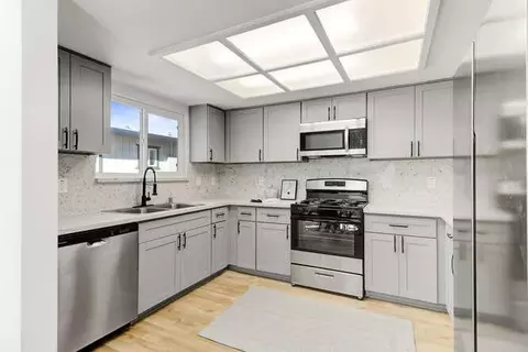 Kitchen - 5643 Whitney Ave, Carmichael, CA 95608 photo 1 of 11