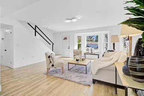 Living - 5643 Whitney Ave, Carmichael, CA 95608 photo 2 of 9
